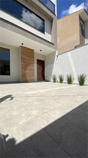 Foto REO1076545