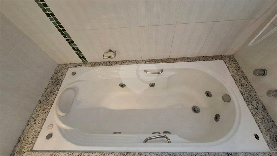 Foto REO1076622
