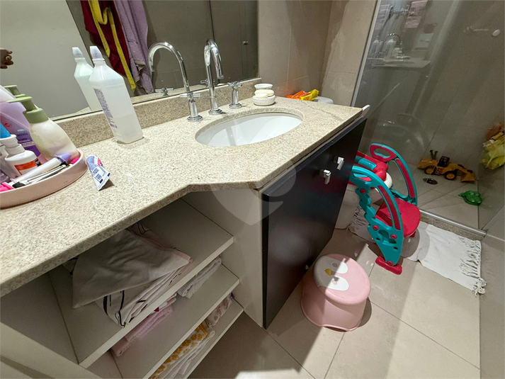 Foto REO1076625