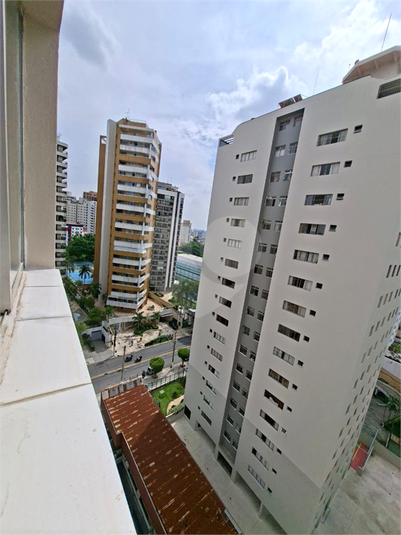 Foto REO1076723