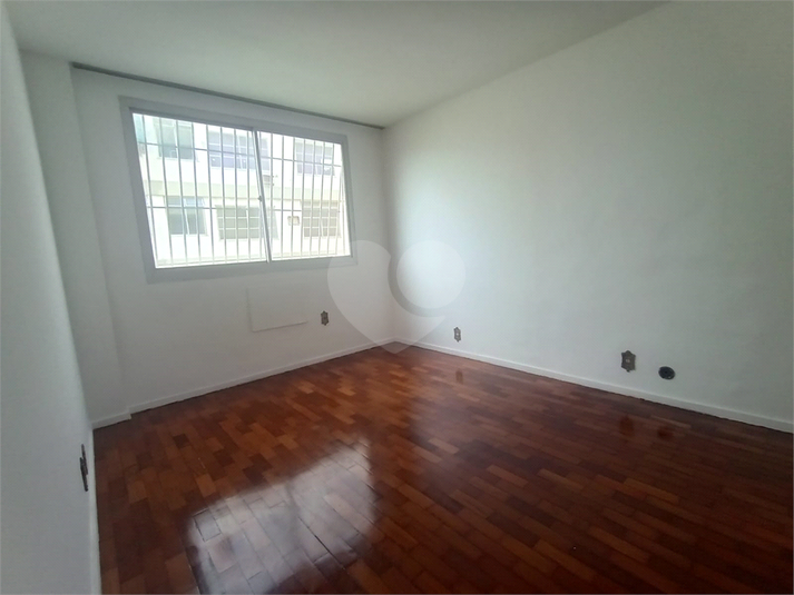 Foto REO1076734