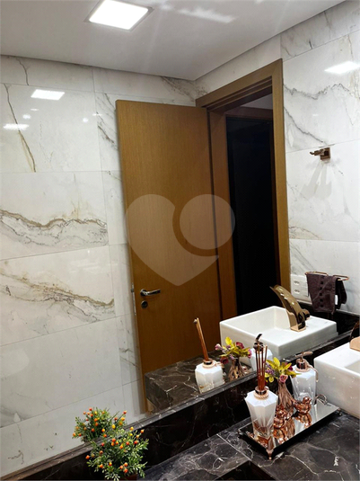Foto REO1076806