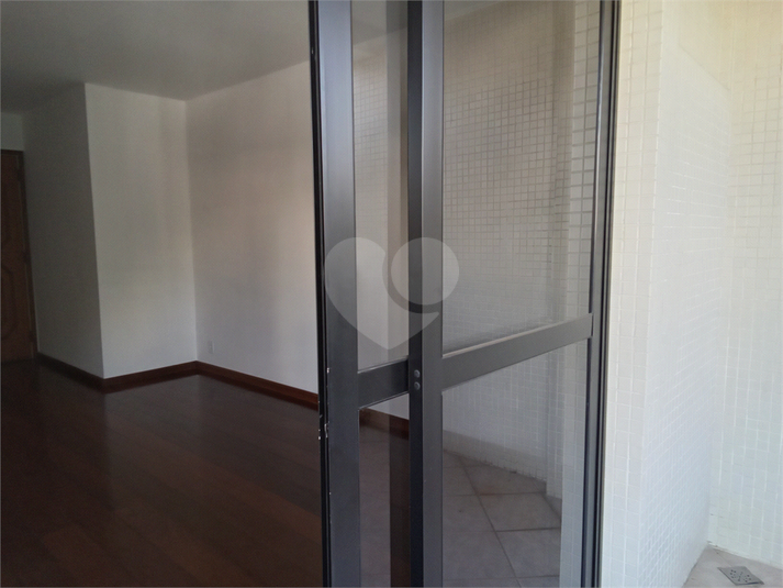 Foto REO1076856