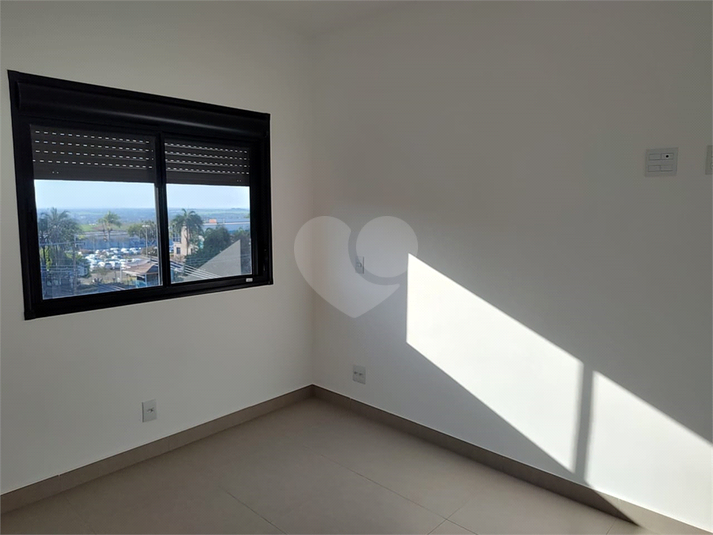 Foto REO1076877