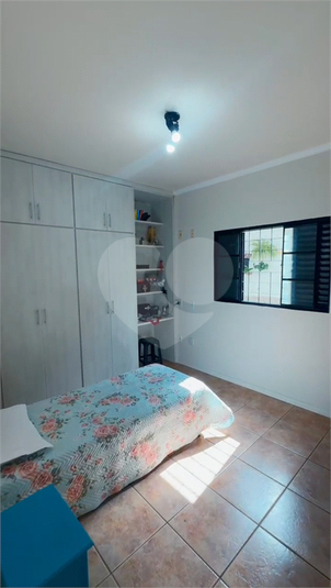 Foto REO1076883