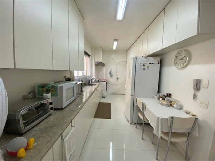Foto REO1076903