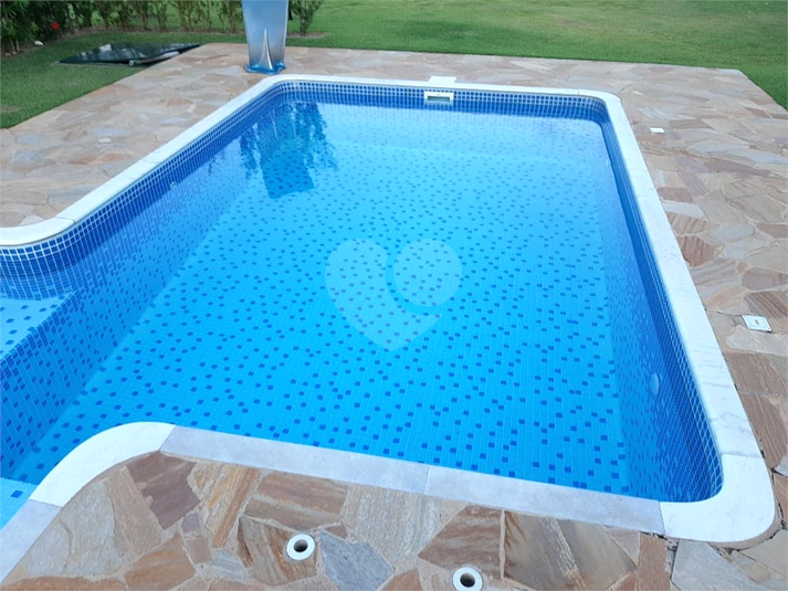 Foto REO1076919