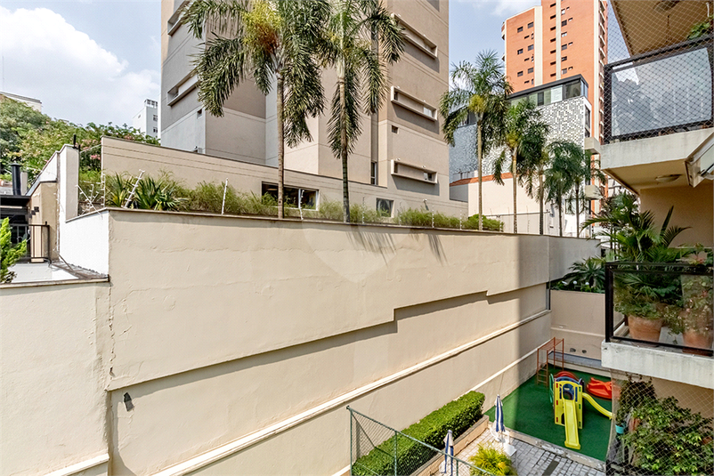 Foto REO1076975