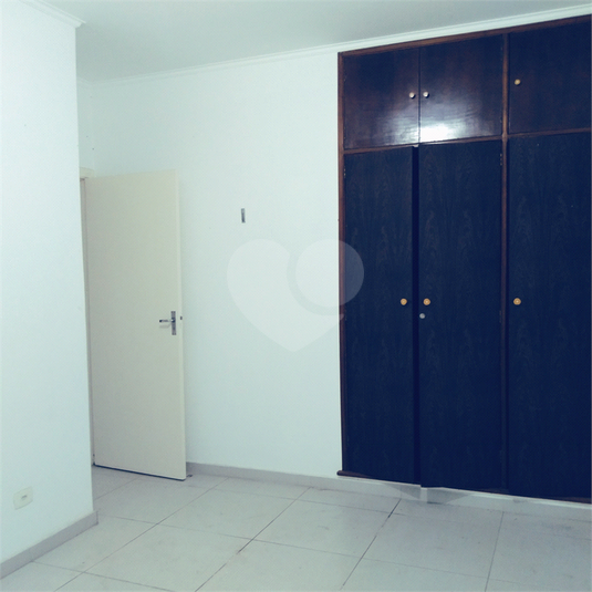Foto REO1077002