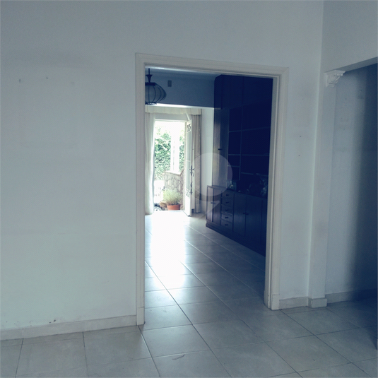 Foto REO1077006