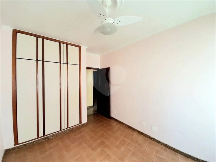 Foto REO1077010