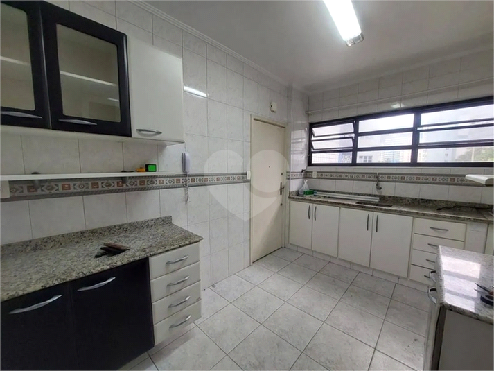 Foto REO1077010