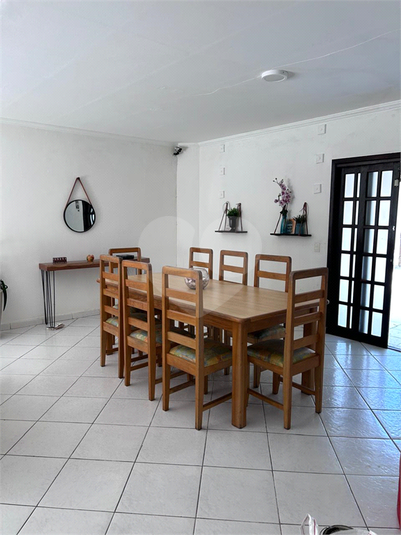Foto REO1077024