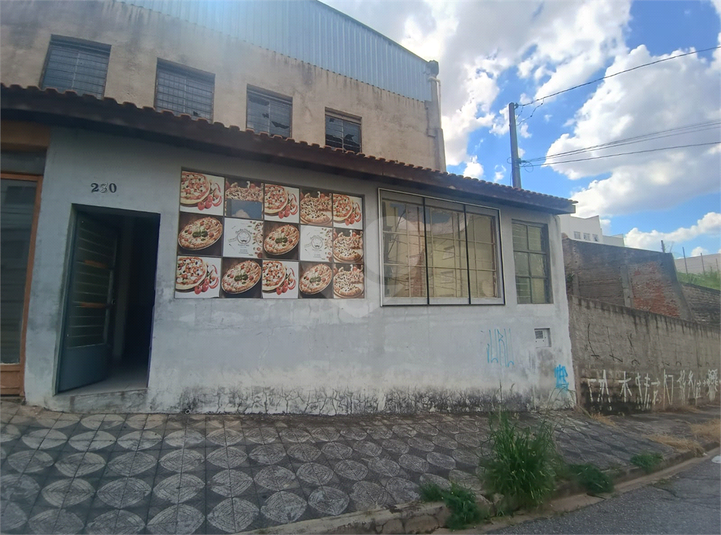 Foto REO1077035