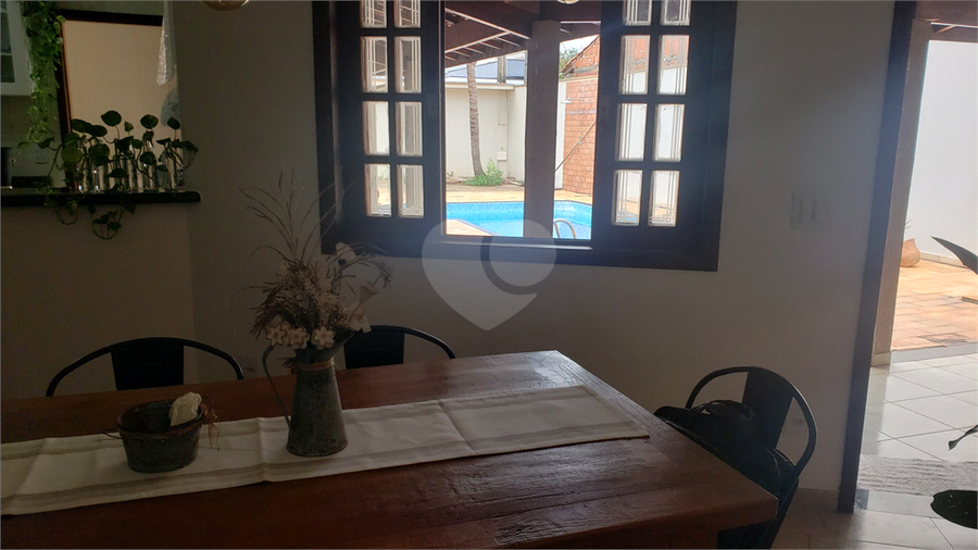 Foto REO1077122