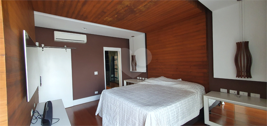 Foto REO1077130