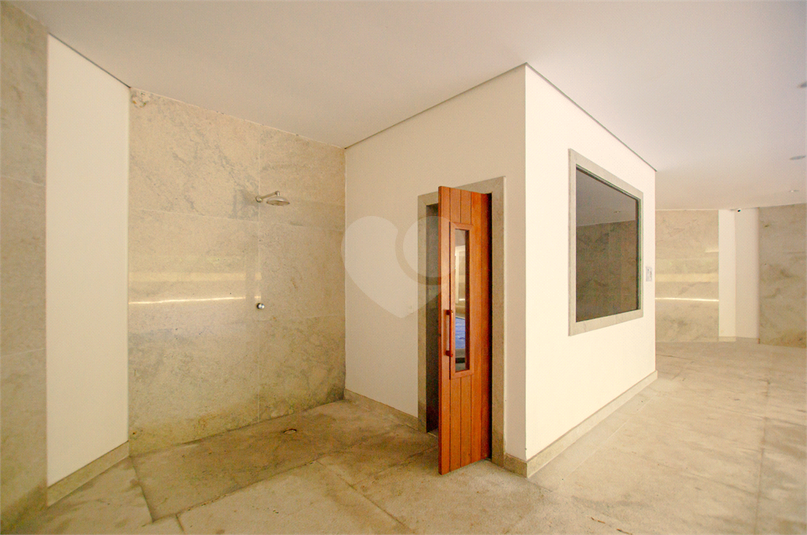 Foto REO1077162