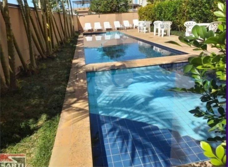 Foto REO1077175