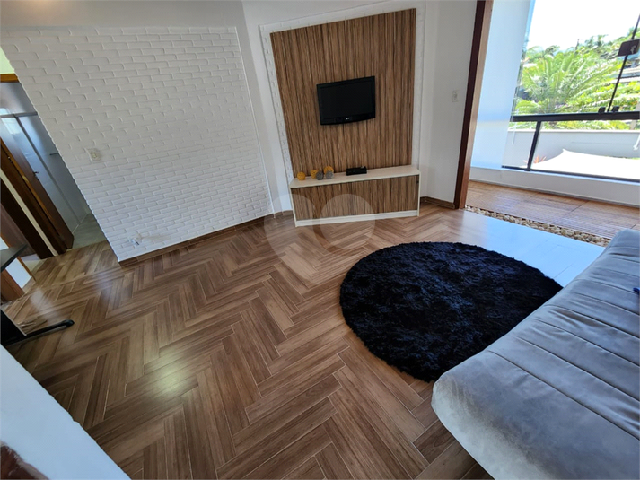 Foto REO1077183