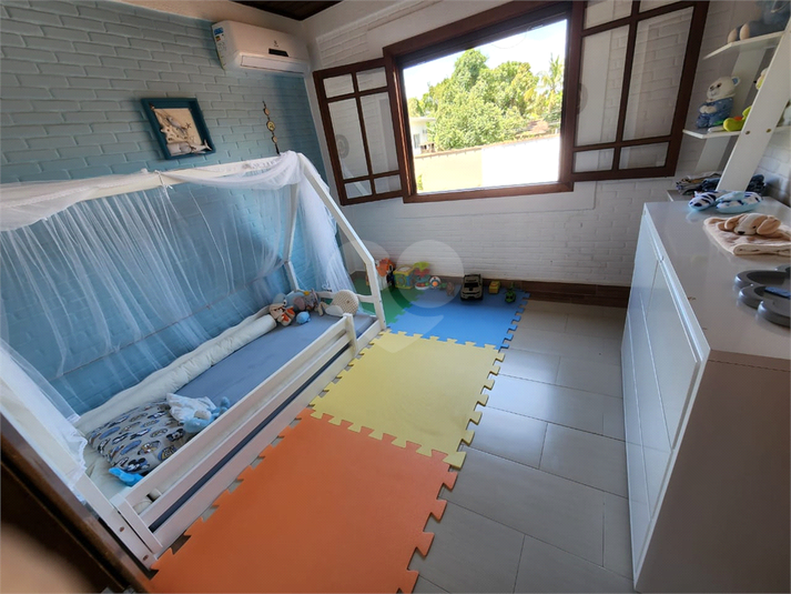 Foto REO1077183
