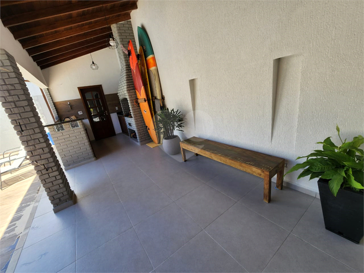 Foto REO1077183