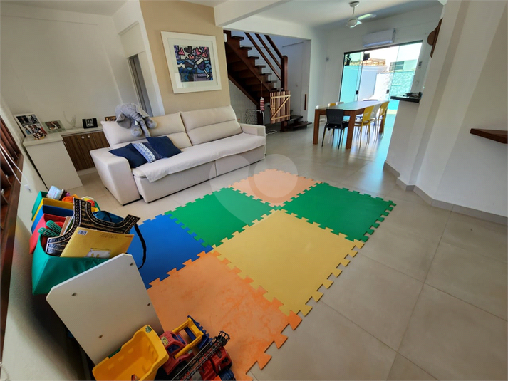 Foto REO1077183