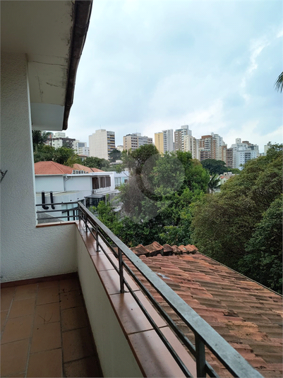 Foto REO1077199