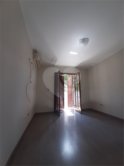 Foto REO1077220