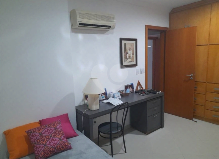 Foto REO1077260