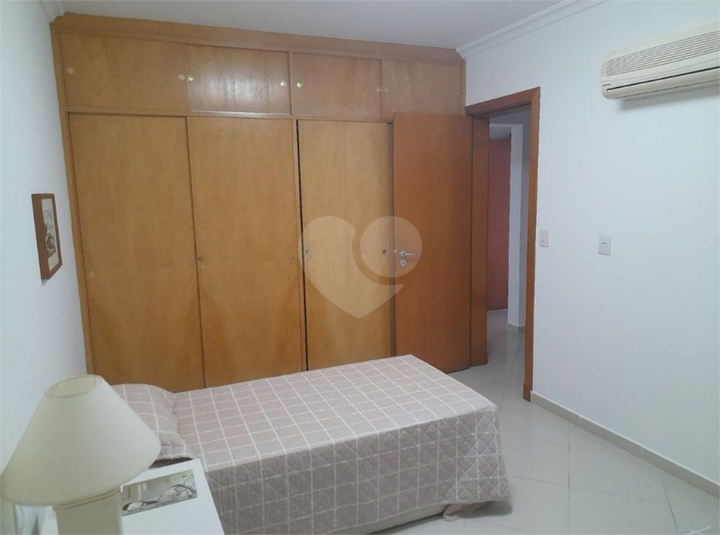 Foto REO1077260