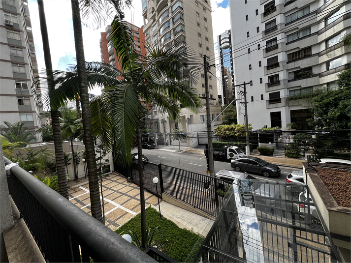 Foto REO1077325