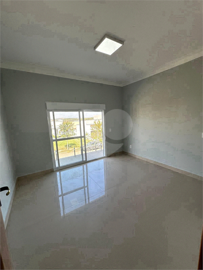 Foto REO1077327