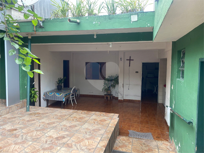 Foto REO1077407