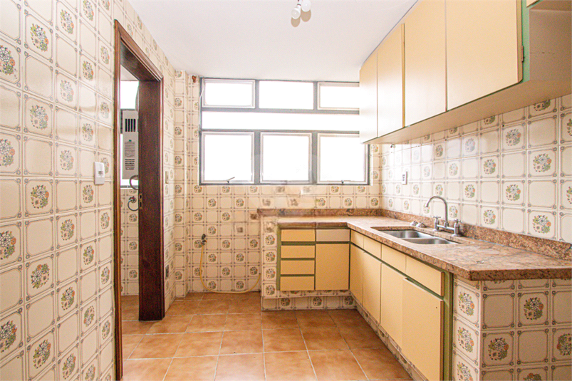 Foto REO1077408