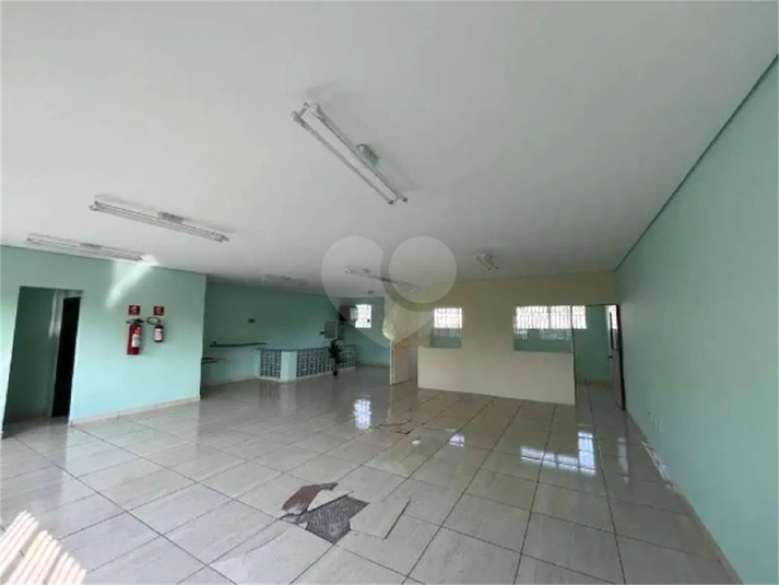 piso superior (mezanino)