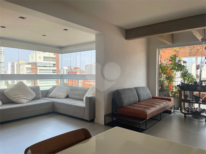 Foto REO1077441