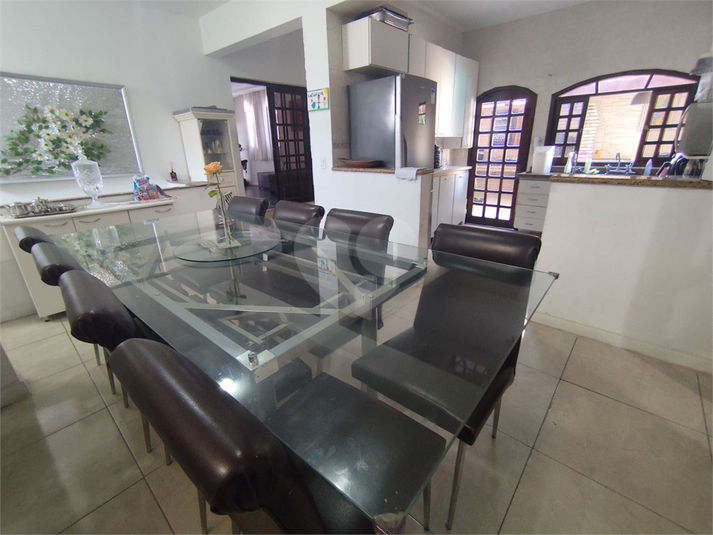 Foto REO1077462