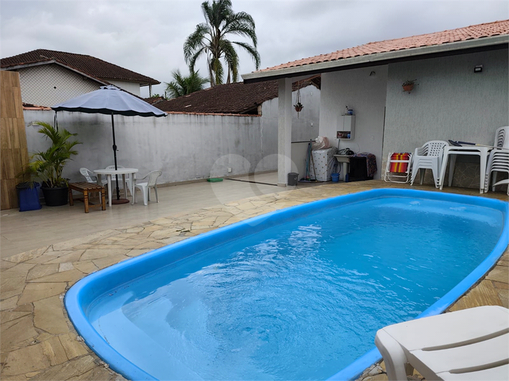Foto REO1077563