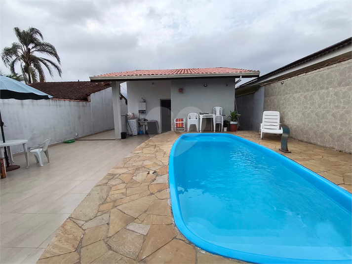 Foto REO1077563