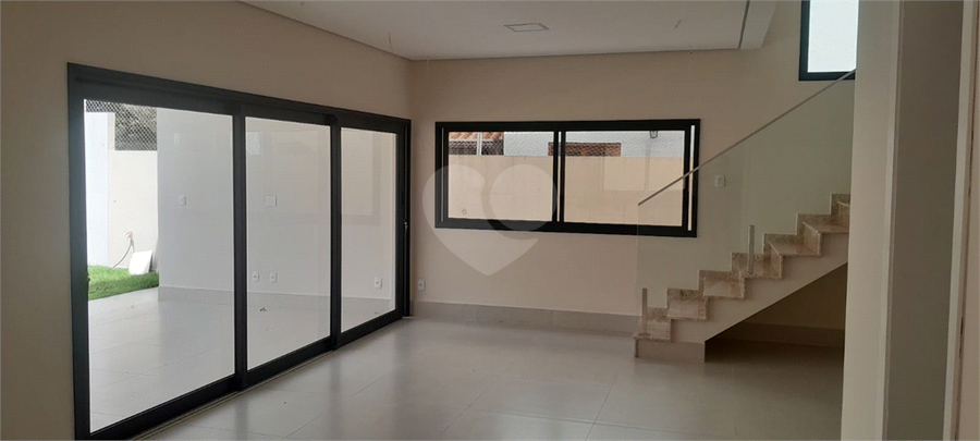 Foto REO1077570