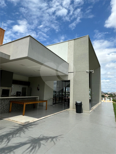 Foto REO1077606
