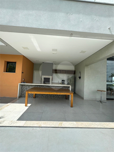 Foto REO1077606