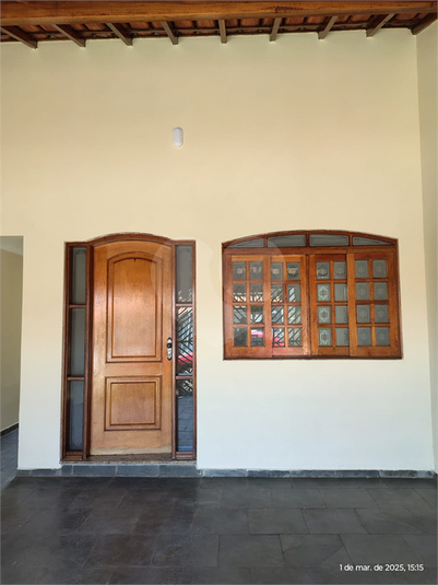 Foto REO1077616
