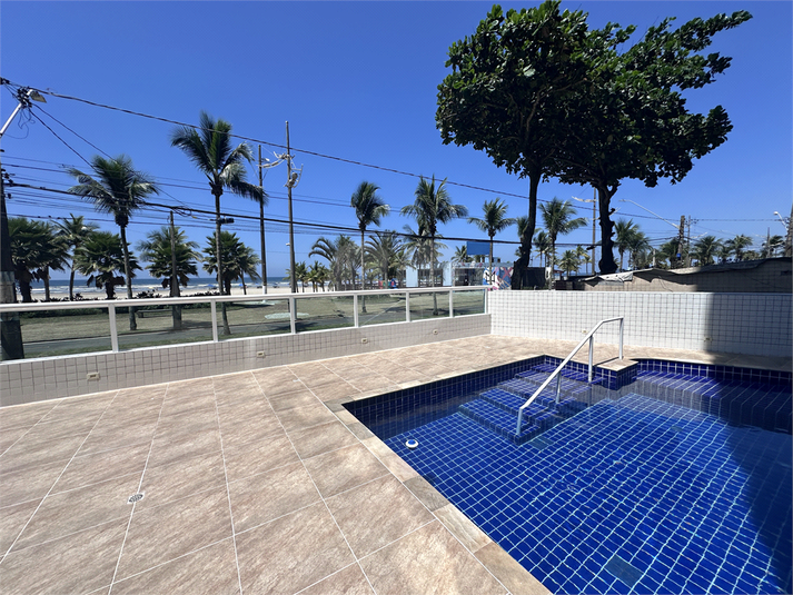 Foto REO1077752