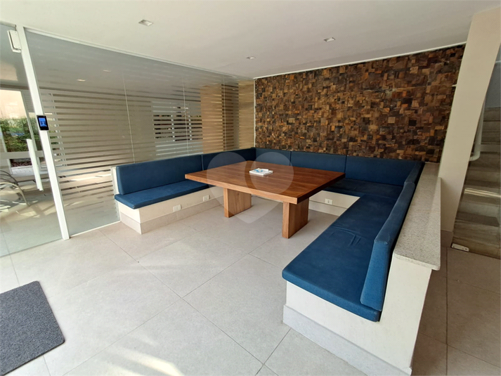Foto REO1077755