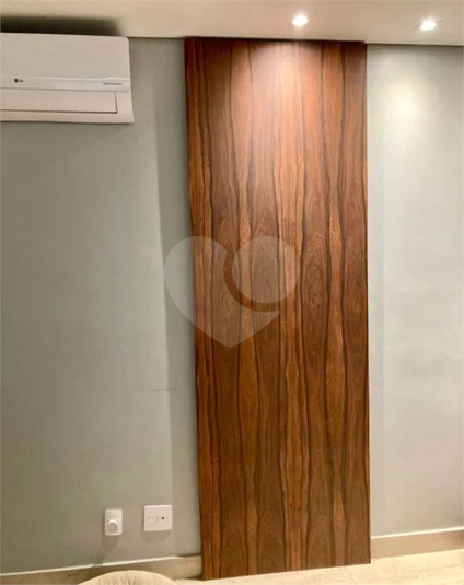 Foto REO1077828