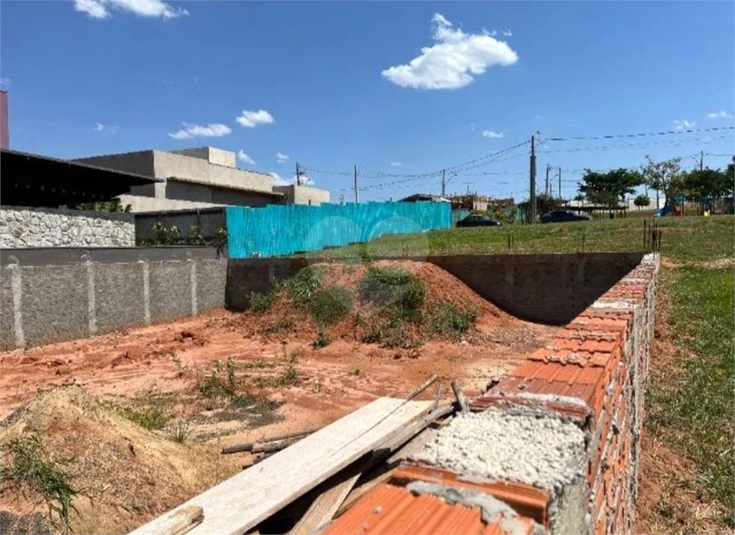 Foto REO1077860