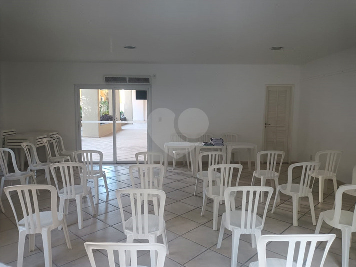 Foto REO1077943