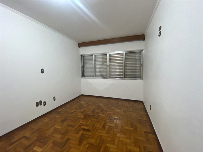 Foto REO1077990