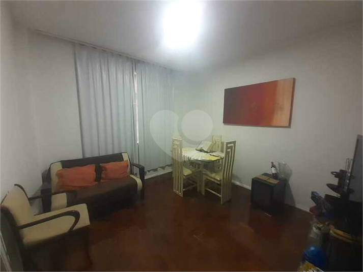 Foto REO1078001